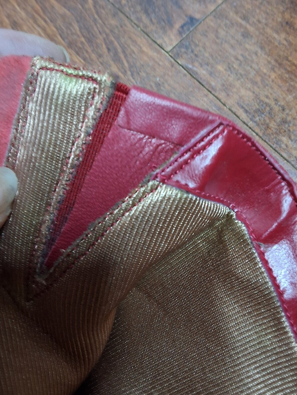 Bronx Chelsea Red Leather Pointed Toe Ankle Boots Ruched Kitten Heel 39/8 - Picture 15 of 16
